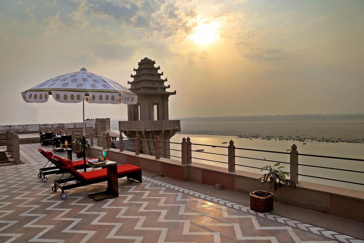 Brijrama Palace, Varanasi - By The Ganges מראה חיצוני תמונה
