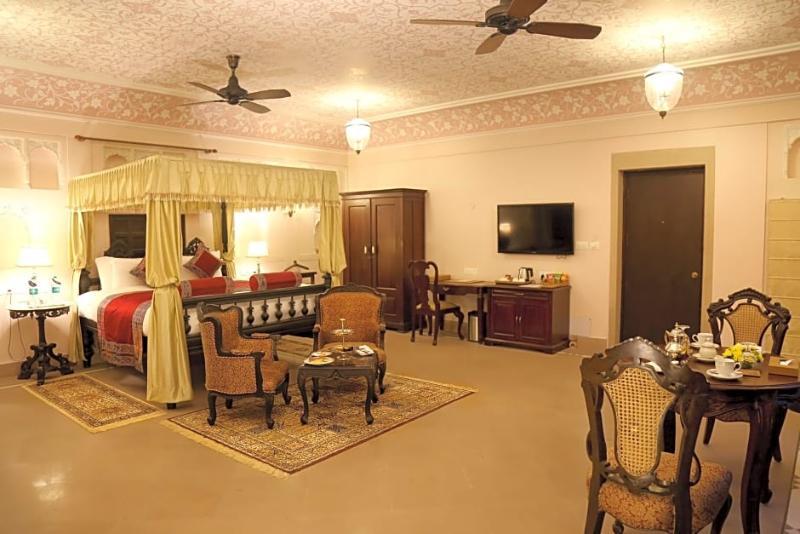 Brijrama Palace, Varanasi - By The Ganges מראה חיצוני תמונה