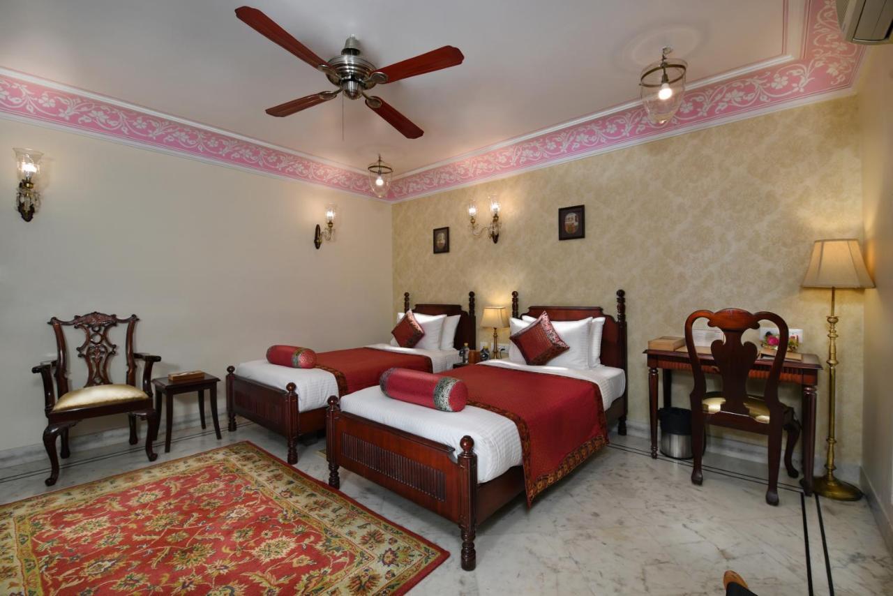 Brijrama Palace, Varanasi - By The Ganges מראה חיצוני תמונה